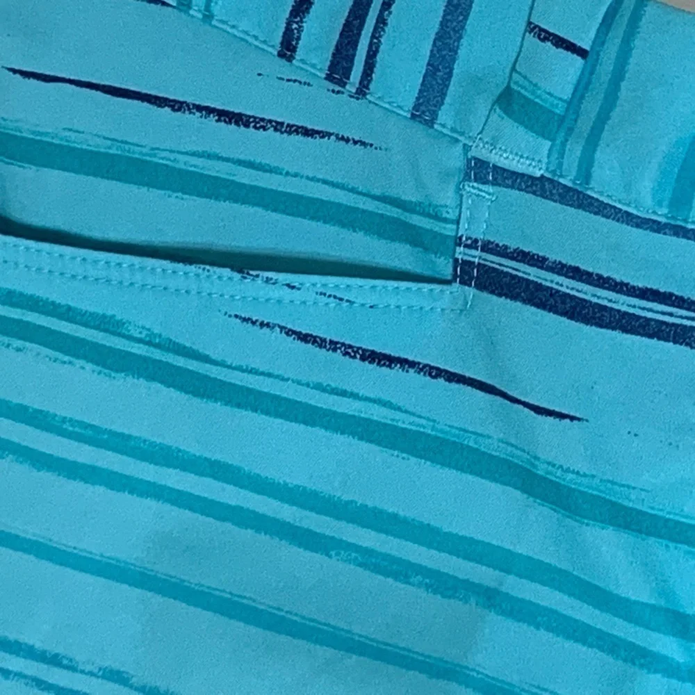 NWT Adidas Girls Junior Golf Short small and medium Turquoise with Blue Stripes